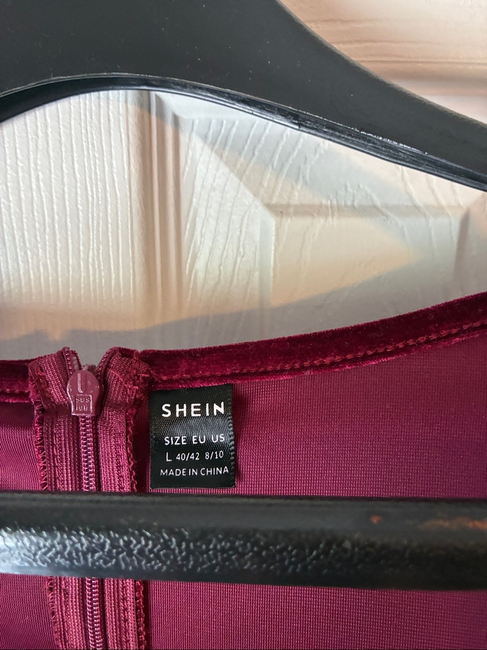 SHEIN Velvet Long-Sleeve Square Neck Dress in Burgundy size large - Picture 2 of 3